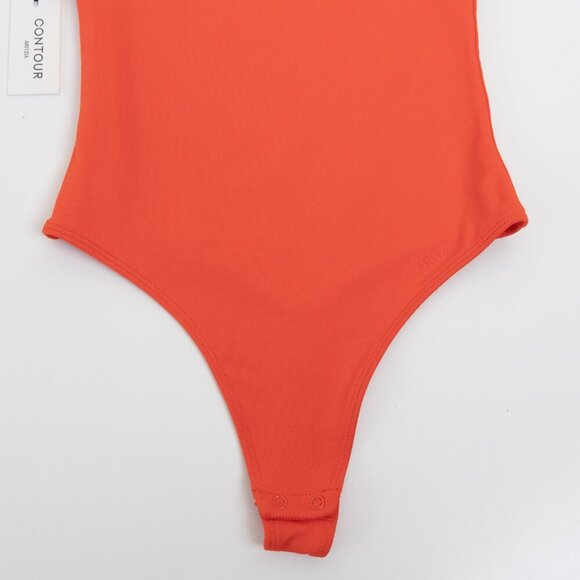 Aritzia Original Contour Squareneck Bodysuit Hot Cheeky Red - Picture 8 of 12